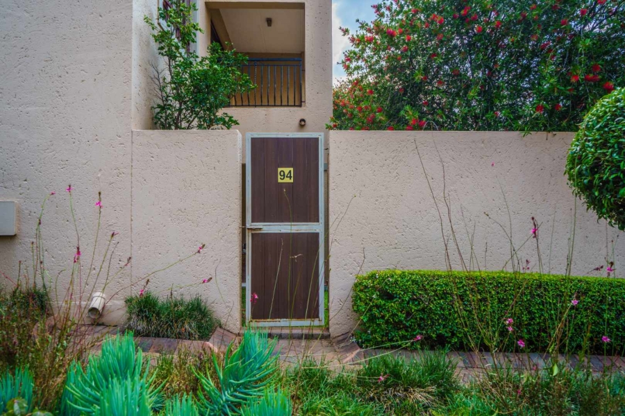 1 Bedroom Property for Sale in Sunninghill Gauteng