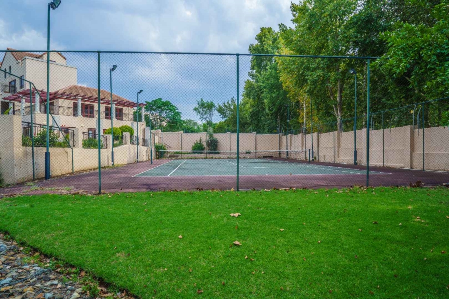 1 Bedroom Property for Sale in Sunninghill Gauteng