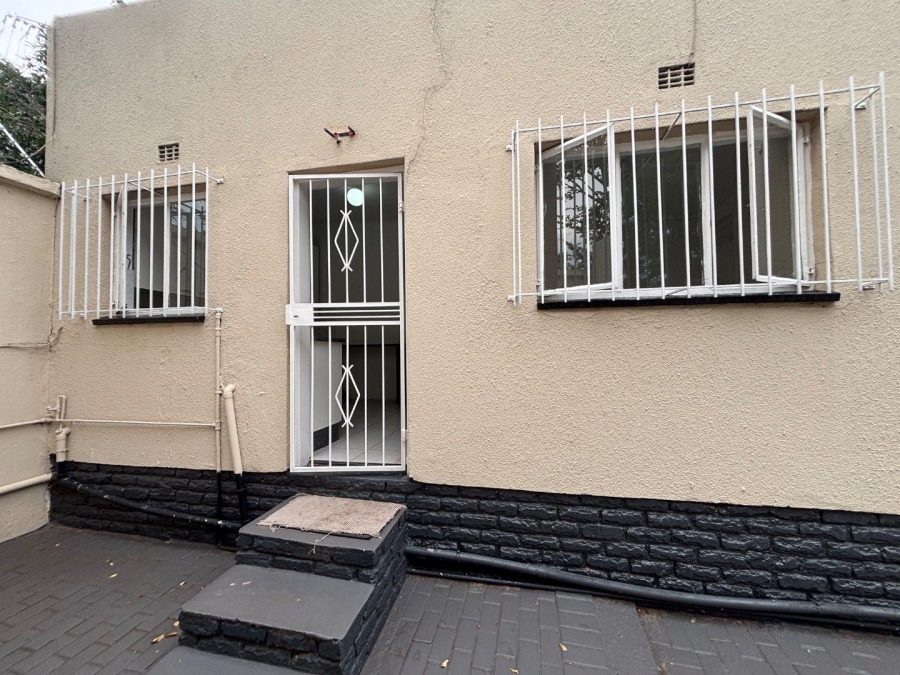To Let 1 Bedroom Property for Rent in Randpark Ridge Gauteng