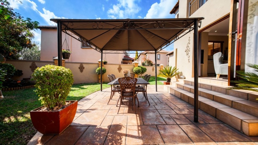 3 Bedroom Property for Sale in Midstream Estate Gauteng