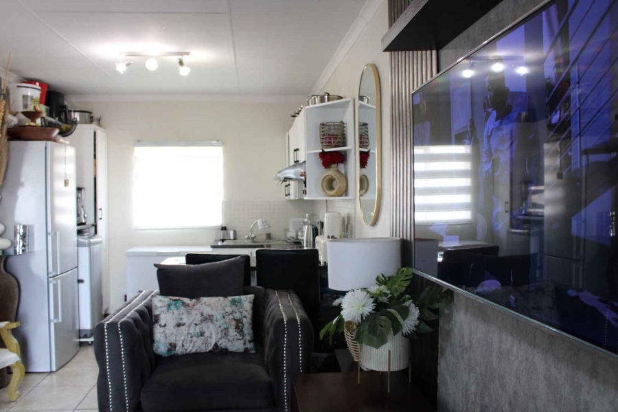 2 Bedroom Property for Sale in Elandspark Gauteng