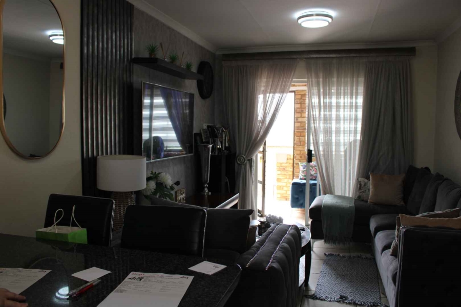 2 Bedroom Property for Sale in Elandspark Gauteng