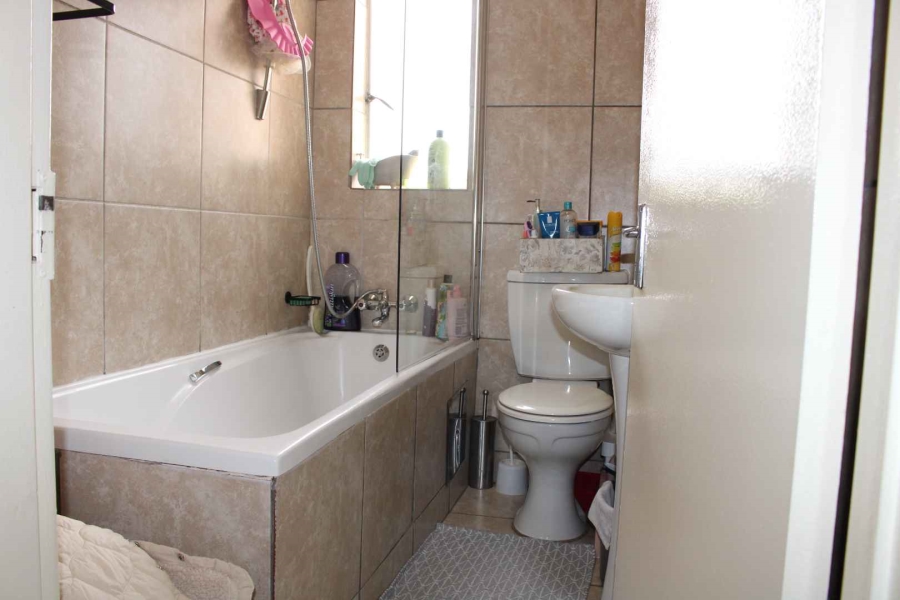 2 Bedroom Property for Sale in Elandspark Gauteng