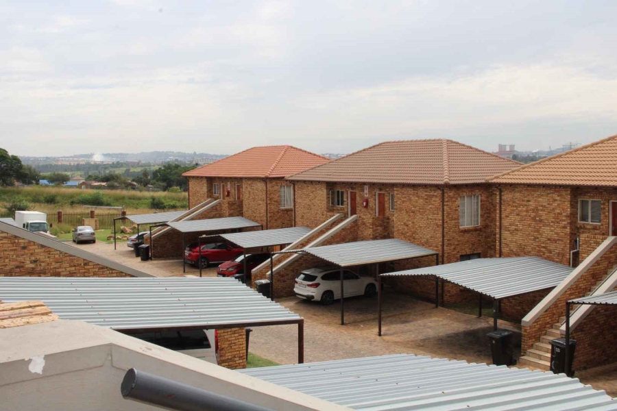 2 Bedroom Property for Sale in Elandspark Gauteng