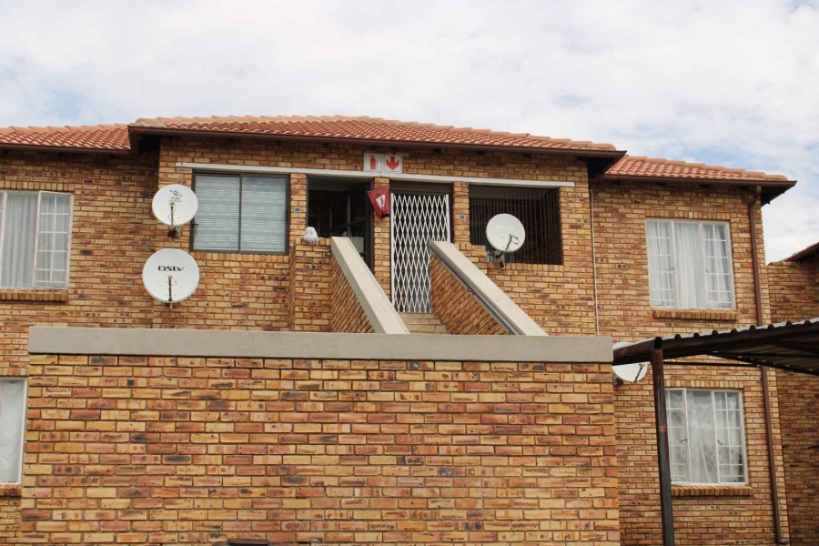 2 Bedroom Property for Sale in Elandspark Gauteng