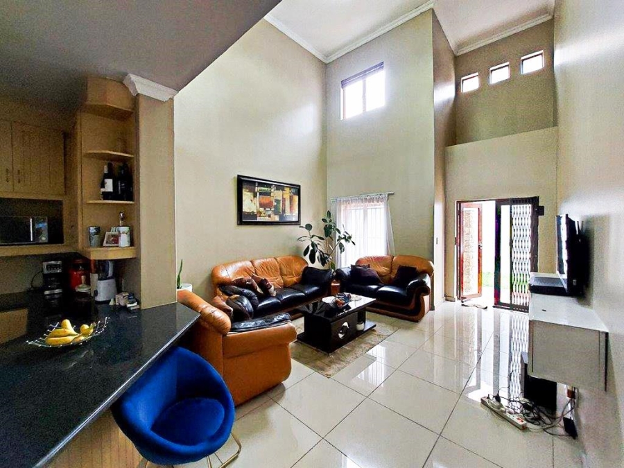 4 Bedroom Property for Sale in Olympus AH Gauteng