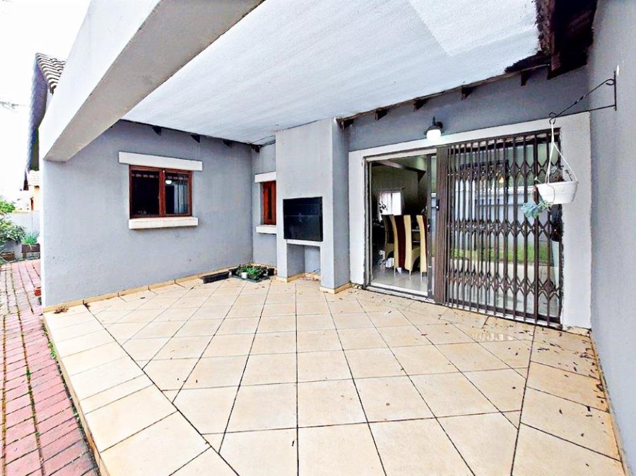 4 Bedroom Property for Sale in Olympus AH Gauteng
