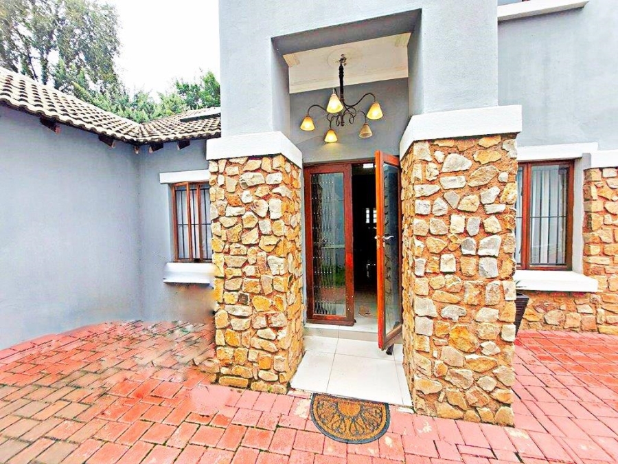 4 Bedroom Property for Sale in Olympus AH Gauteng