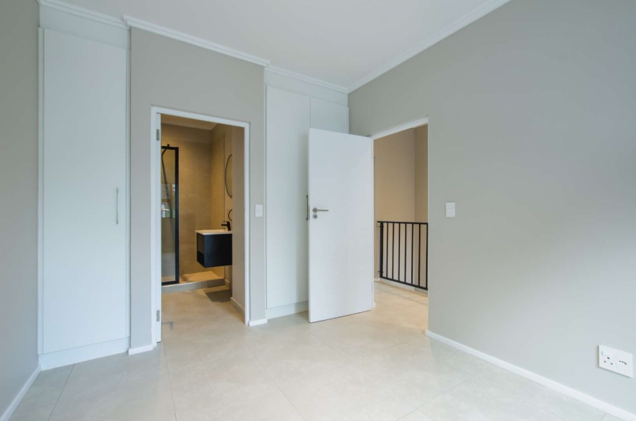 To Let 2 Bedroom Property for Rent in Bryanston Gauteng