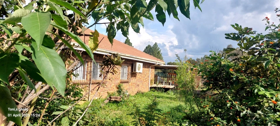 14 Bedroom Property for Sale in Mooiplaas Gauteng