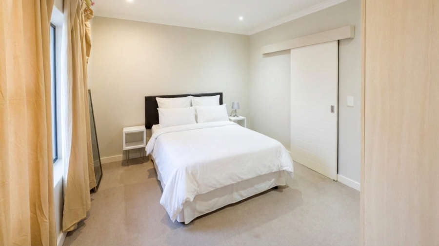 2 Bedroom Property for Sale in Bryanston Gauteng