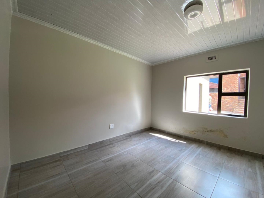 1 Bedroom Property for Sale in Florida Gauteng