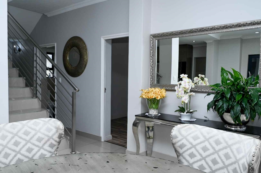 To Let 4 Bedroom Property for Rent in Six Fountains Residential Estate Gauteng