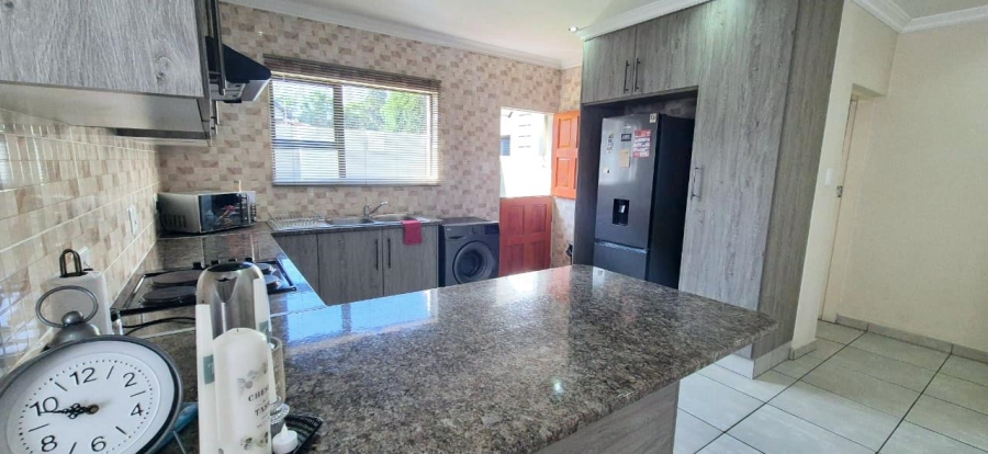 3 Bedroom Property for Sale in Brackenhurst Gauteng