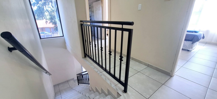 3 Bedroom Property for Sale in Brackenhurst Gauteng