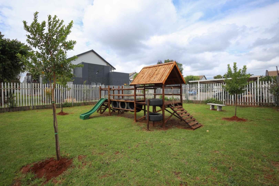 To Let 2 Bedroom Property for Rent in Montana Gauteng