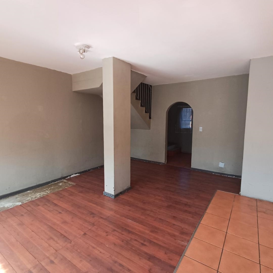 3 Bedroom Property for Sale in Hermanstad Gauteng
