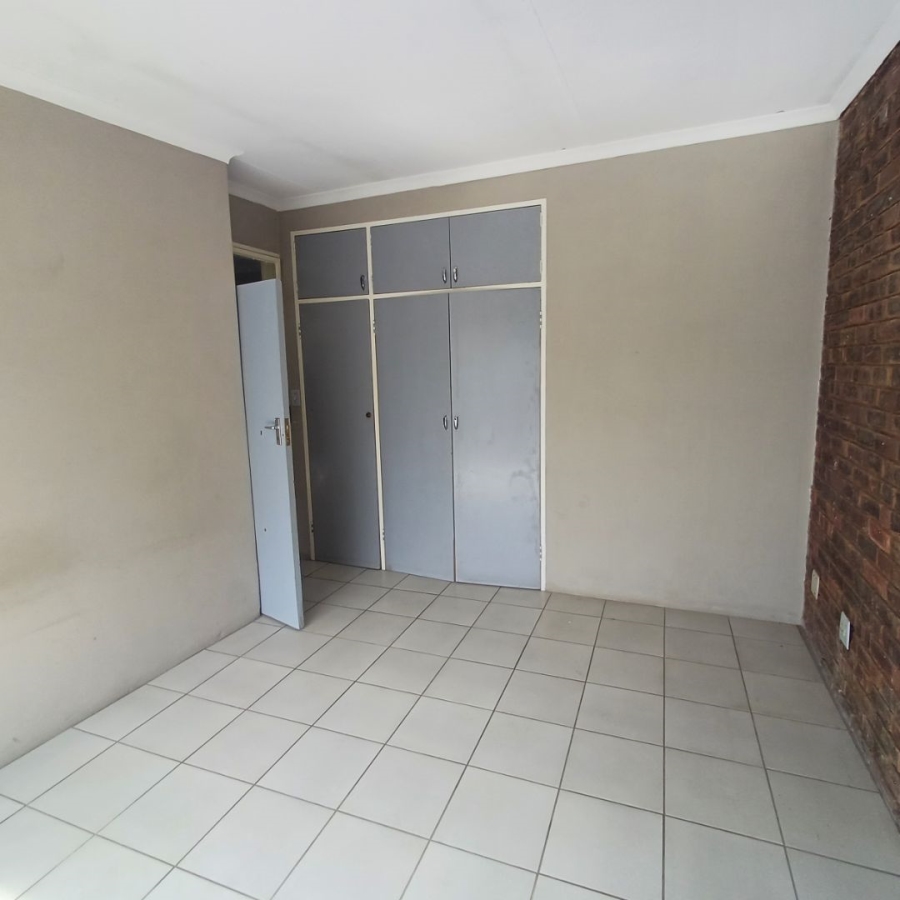 3 Bedroom Property for Sale in Hermanstad Gauteng
