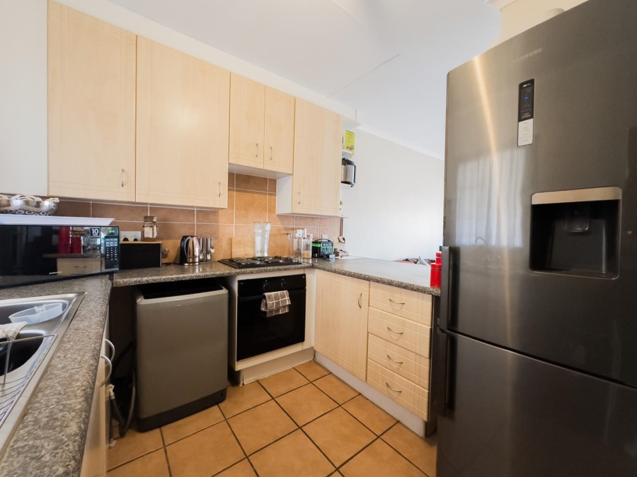 To Let 2 Bedroom Property for Rent in Mooikloof Ridge Gauteng