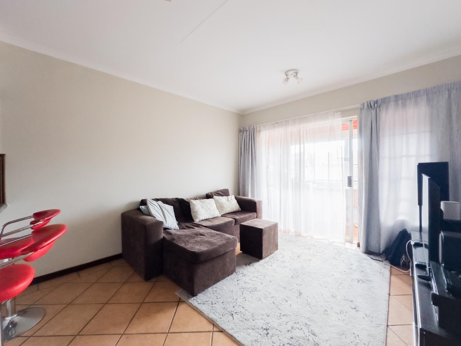 To Let 2 Bedroom Property for Rent in Mooikloof Ridge Gauteng