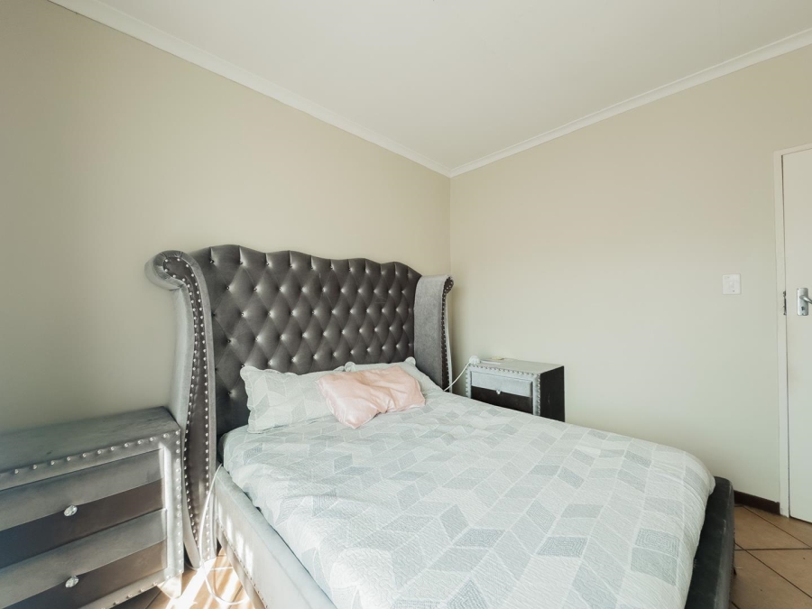 To Let 2 Bedroom Property for Rent in Mooikloof Ridge Gauteng