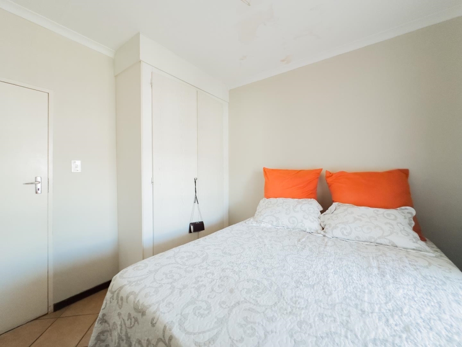 To Let 2 Bedroom Property for Rent in Mooikloof Ridge Gauteng