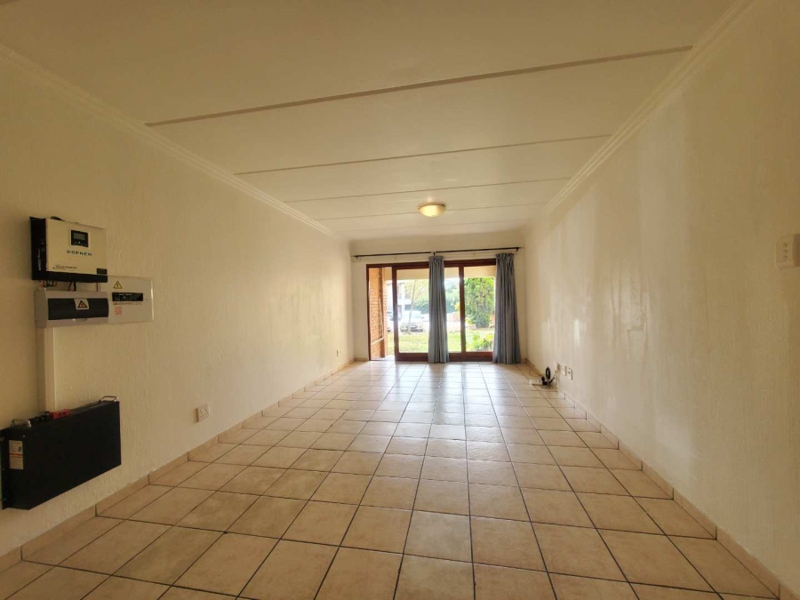 To Let 2 Bedroom Property for Rent in Willowbrook Gauteng