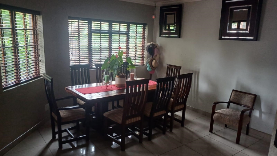 3 Bedroom Property for Sale in La Montagne Gauteng