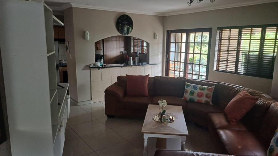 3 Bedroom Property for Sale in La Montagne Gauteng