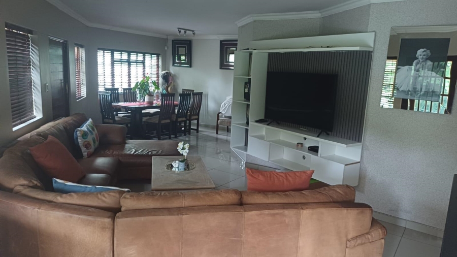 3 Bedroom Property for Sale in La Montagne Gauteng