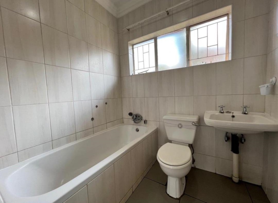 2 Bedroom Property for Sale in Moreleta Park Gauteng