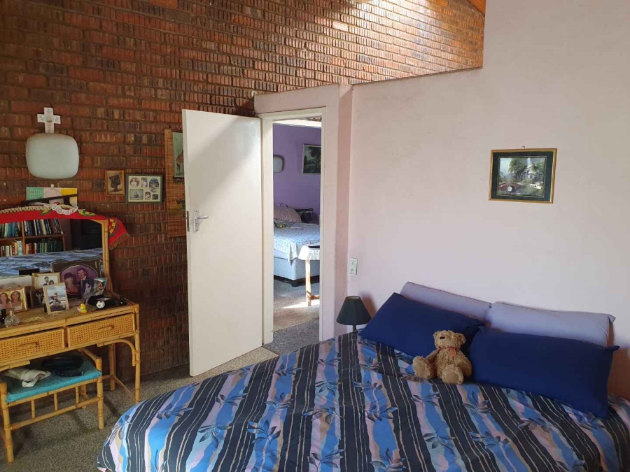 3 Bedroom Property for Sale in The Hill Gauteng