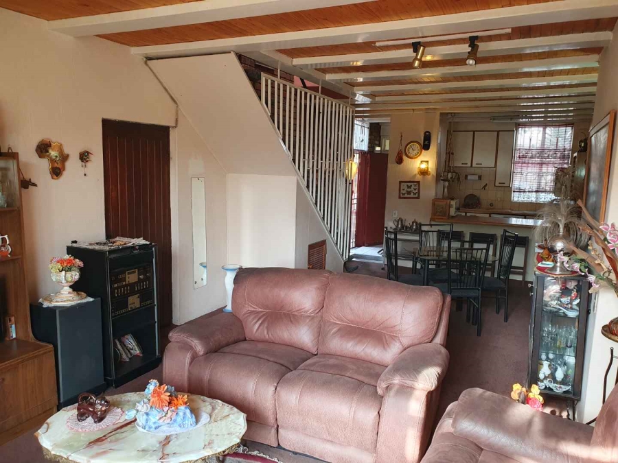 3 Bedroom Property for Sale in The Hill Gauteng