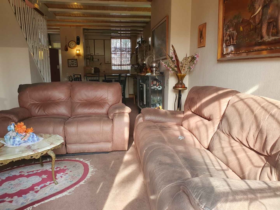 3 Bedroom Property for Sale in The Hill Gauteng