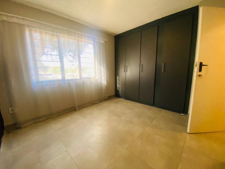 To Let 2 Bedroom Property for Rent in Weltevreden A H Gauteng