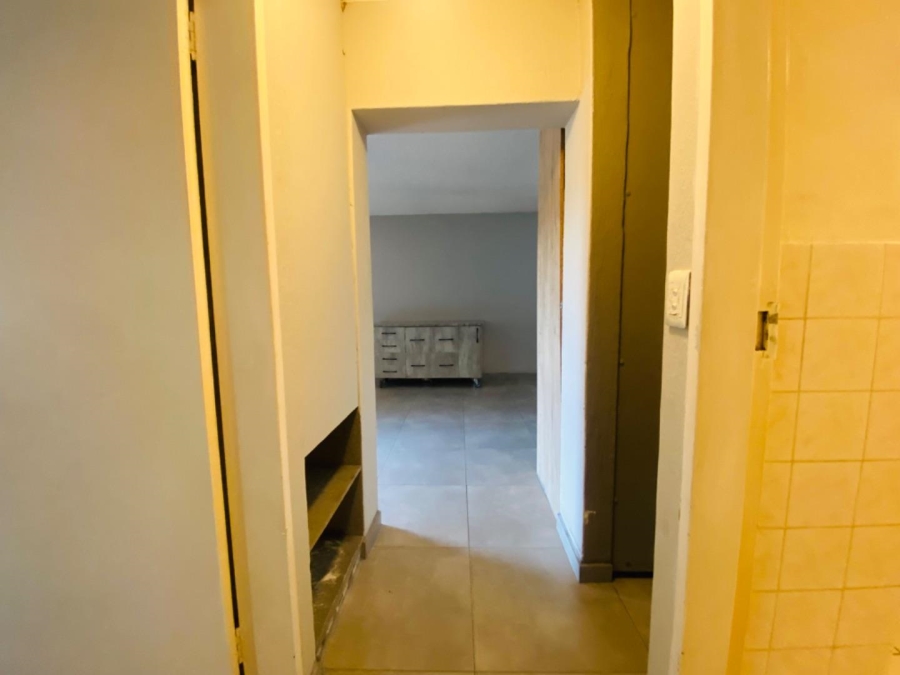 To Let 2 Bedroom Property for Rent in Weltevreden A H Gauteng