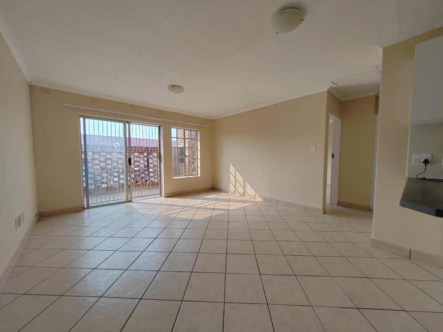 To Let 2 Bedroom Property for Rent in Pierre Van Ryneveld Gauteng