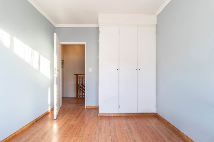 3 Bedroom Property for Sale in Wilgeheuwel Gauteng