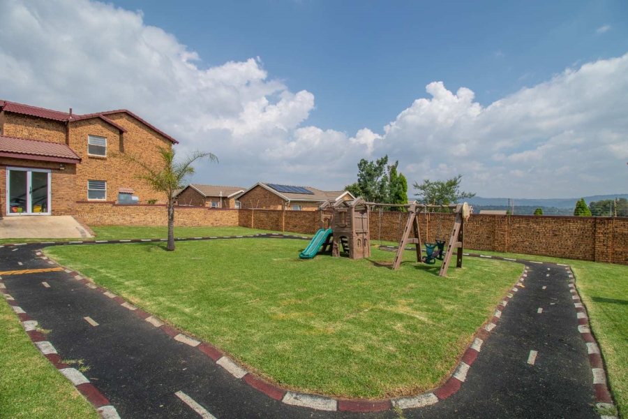 2 Bedroom Property for Sale in Roodepoort Gauteng