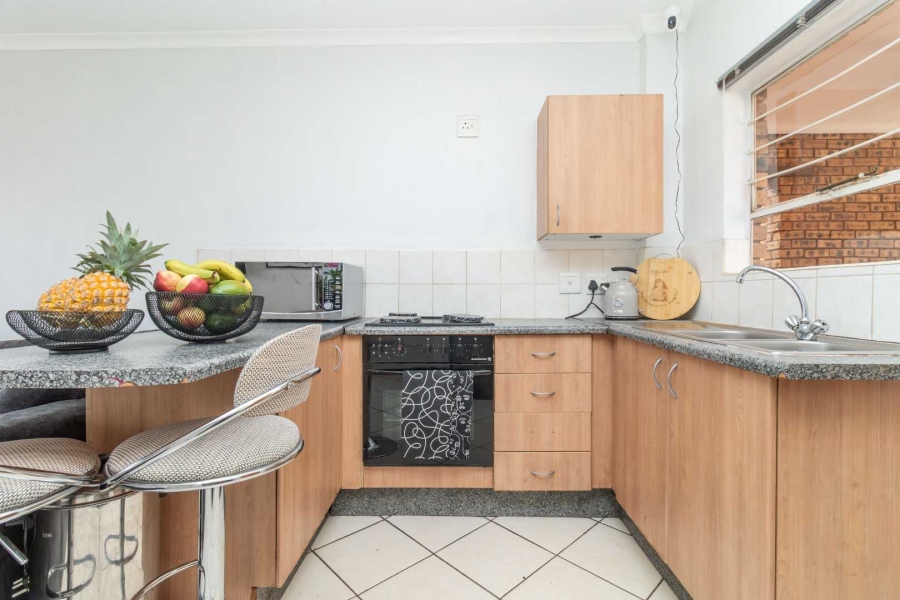 2 Bedroom Property for Sale in Roodepoort Gauteng