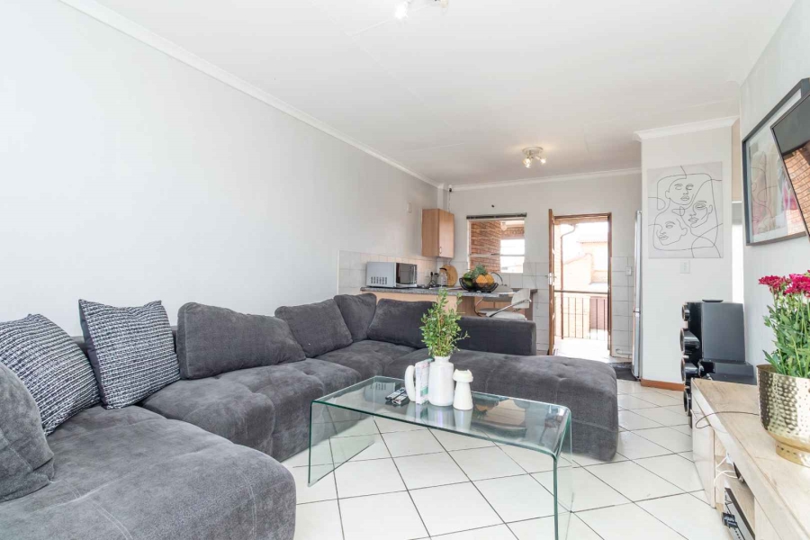 2 Bedroom Property for Sale in Roodepoort Gauteng