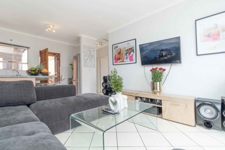 2 Bedroom Property for Sale in Roodepoort Gauteng