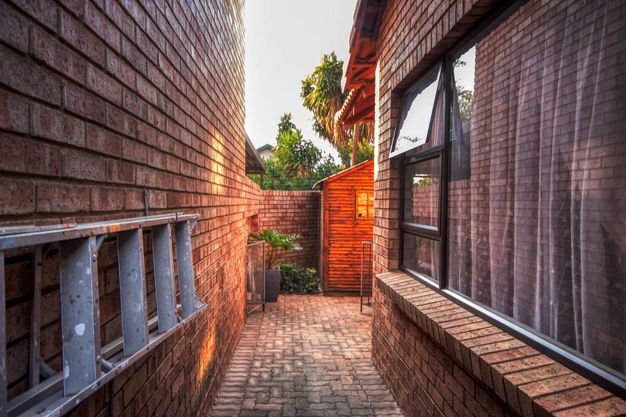 To Let 3 Bedroom Property for Rent in Raceview Gauteng