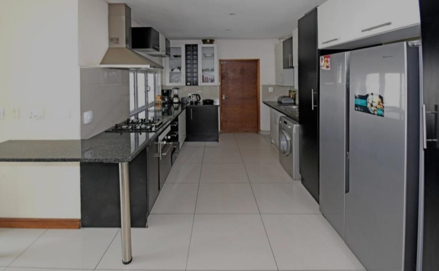 4 Bedroom Property for Sale in Noordwyk Gauteng