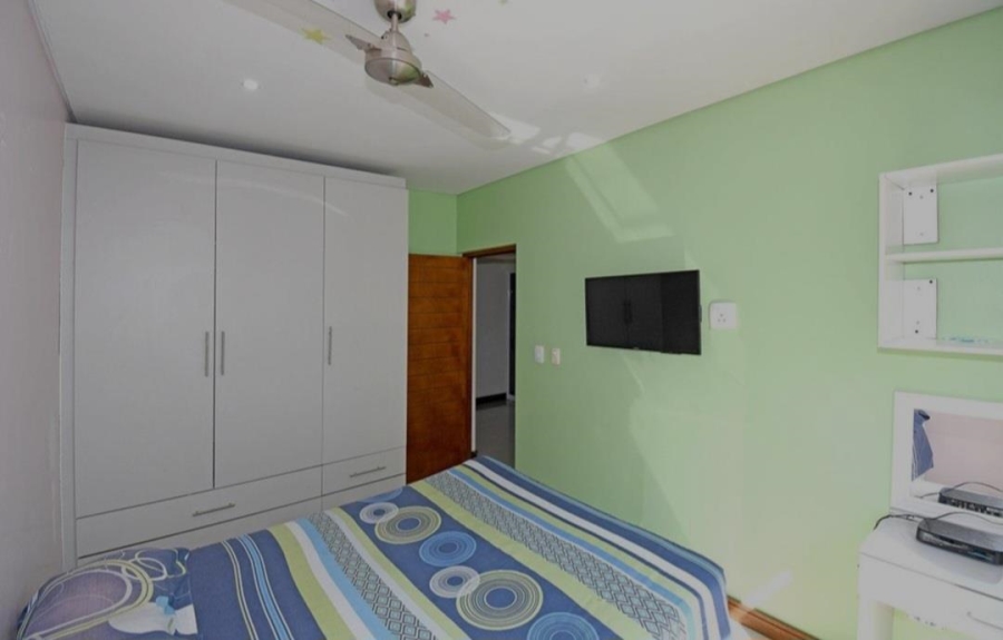 4 Bedroom Property for Sale in Noordwyk Gauteng