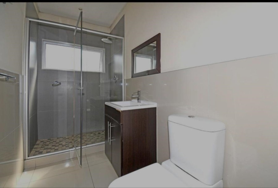 4 Bedroom Property for Sale in Noordwyk Gauteng