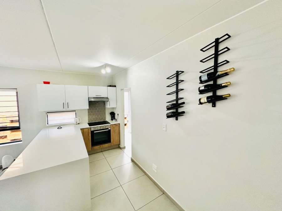 To Let 3 Bedroom Property for Rent in Fourways Gauteng