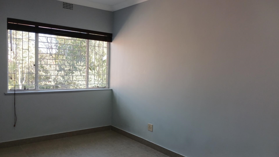 To Let 3 Bedroom Property for Rent in River Club Gauteng