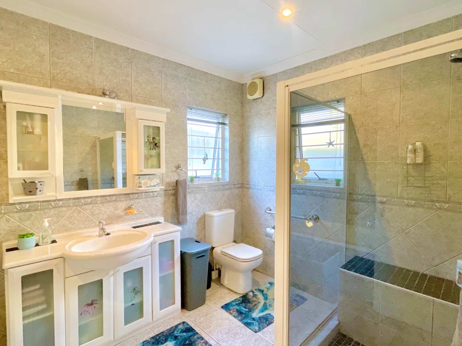 3 Bedroom Property for Sale in Die Wilgers Gauteng