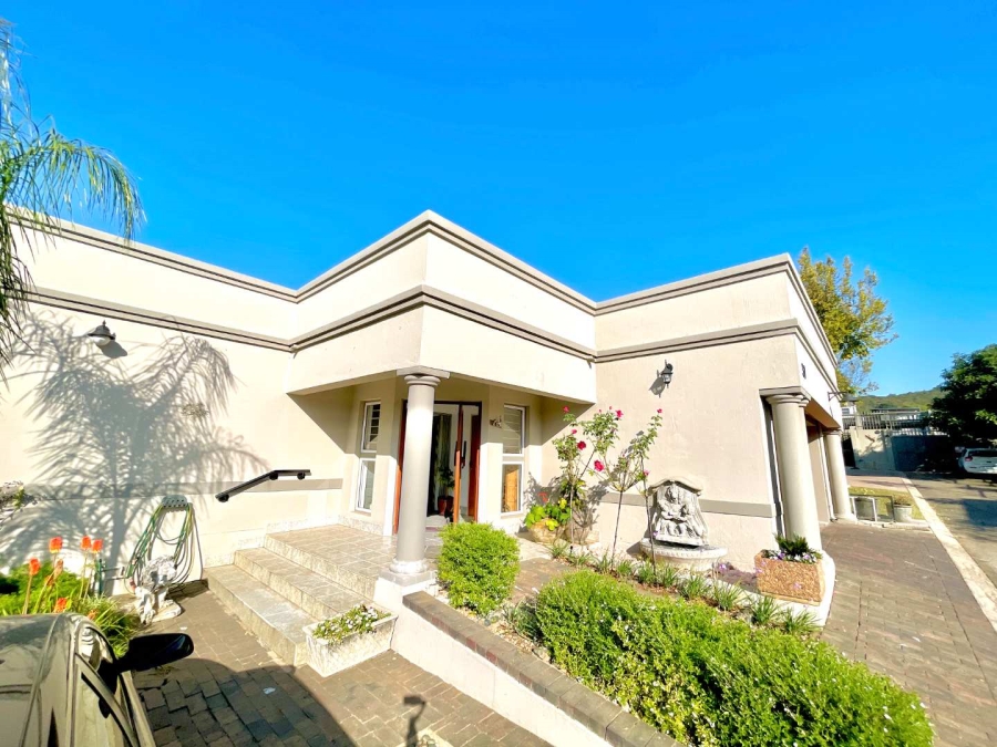 3 Bedroom Property for Sale in Die Wilgers Gauteng